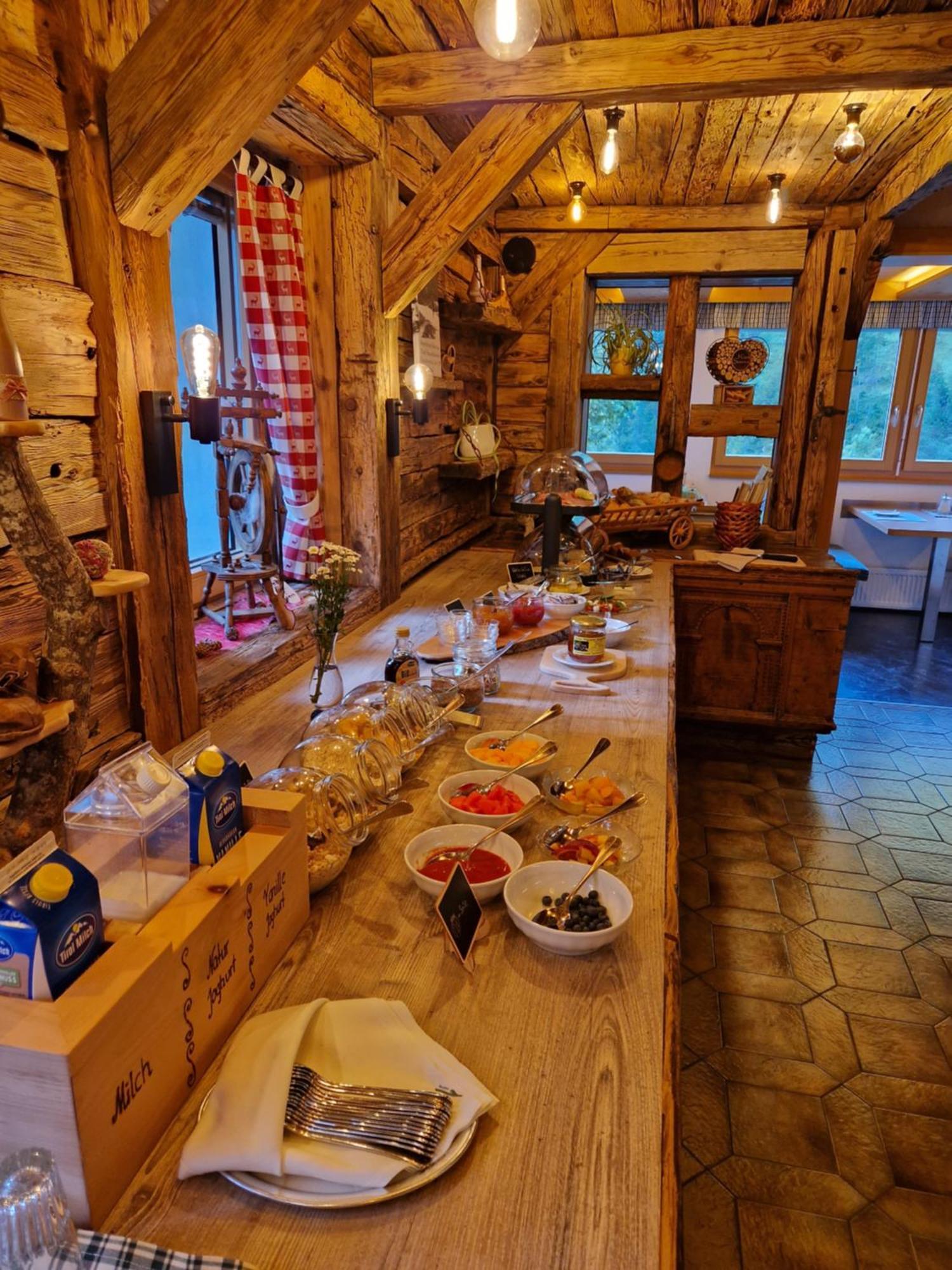 Fruehstueckspension Knappaschneider Prägraten Εξωτερικό φωτογραφία
